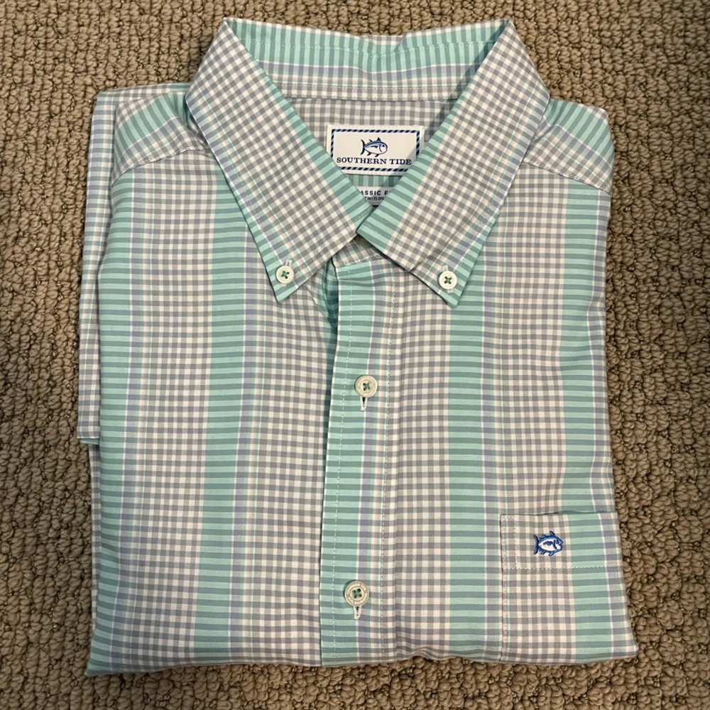 Southern Tide Classic Fit size L
